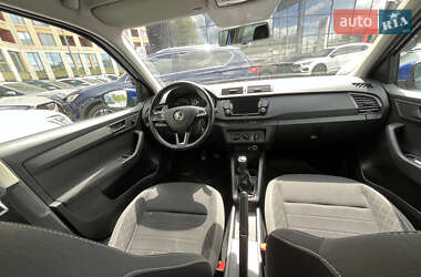 Хэтчбек Skoda Fabia 2019 в 