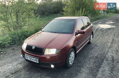 Хэтчбек Skoda Fabia 2004 в 