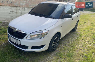 Універсал Skoda Fabia 2010 в Лужанах