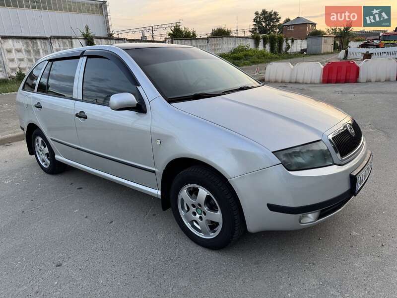 Універсал Skoda Fabia 2004 в Києві