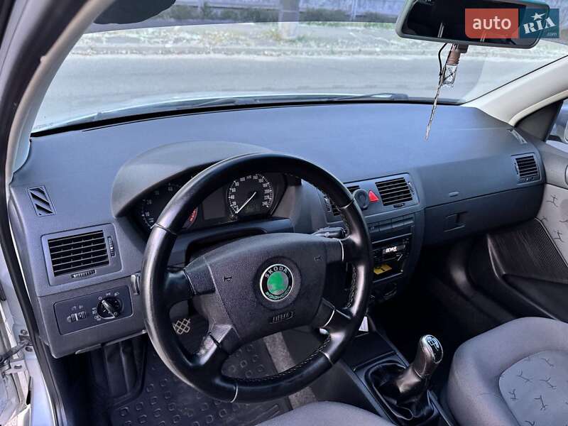 Універсал Skoda Fabia 2004 в Києві