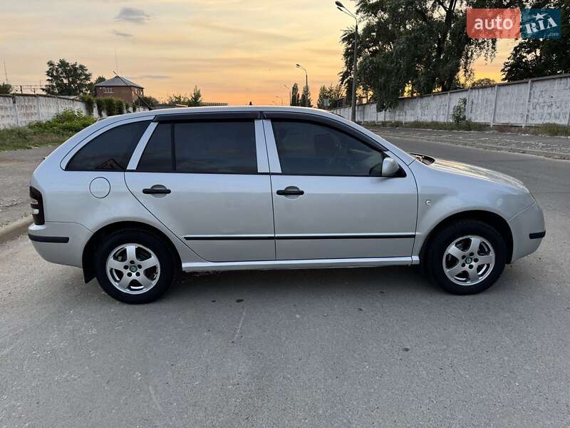Універсал Skoda Fabia 2004 в Києві