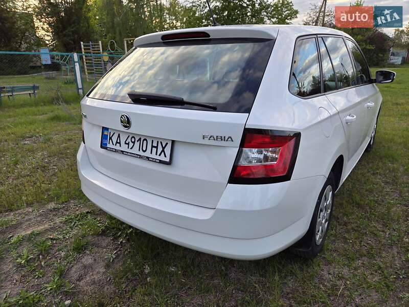 Универсал Skoda Fabia 2017 в Шостке