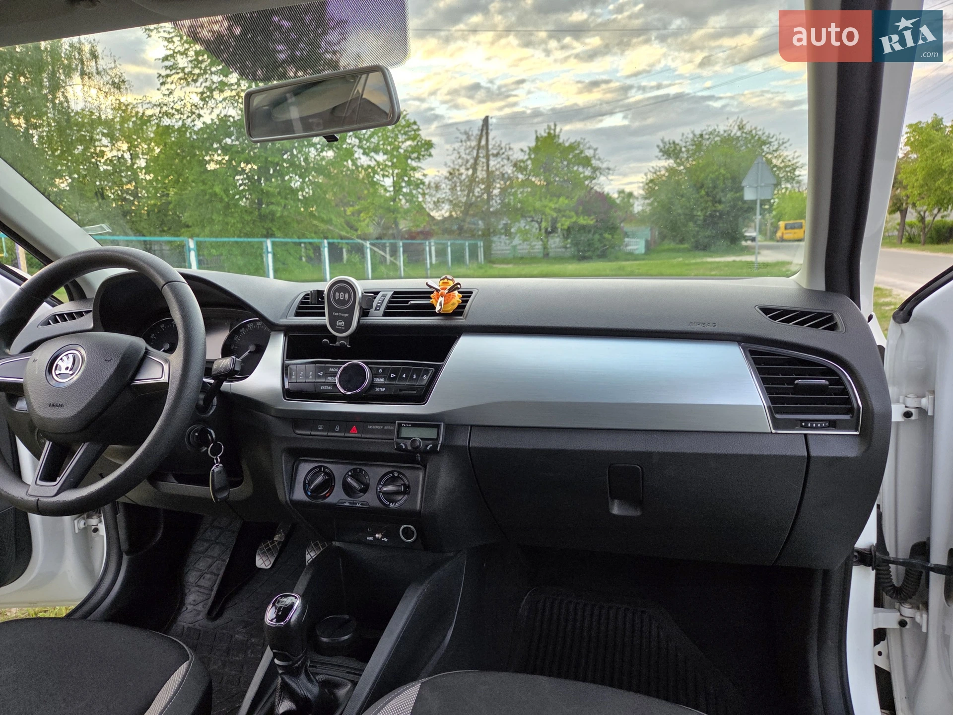 2017 Skoda Fabia - мініатюра 62