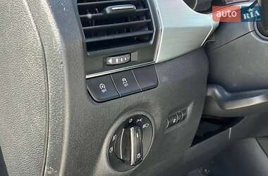 Хэтчбек Skoda Fabia 2016 в 