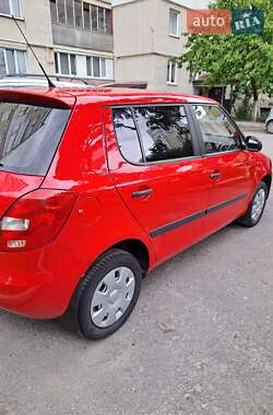 Хетчбек Skoda Fabia 2008 в 