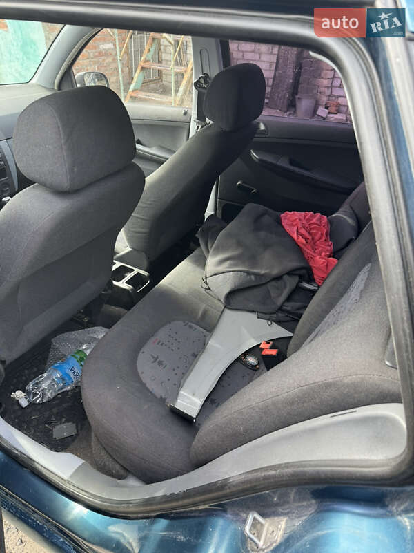 Універсал Skoda Fabia 2004 в Шостці
