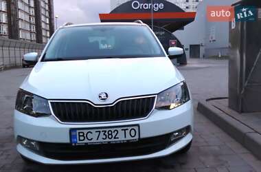 Универсал Skoda Fabia 2015 в 