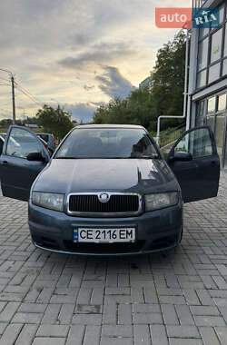 Седан Skoda Fabia 2006 в Чернівцях