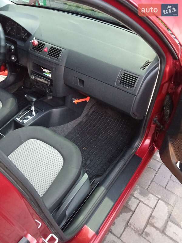 Хетчбек Skoda Fabia 2003 в Вінниці фото 11 Хетчбек Skoda Fabia 2003 в Вінниці