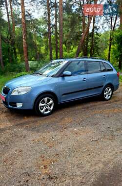 Універсал Skoda Fabia 2009 в Києві