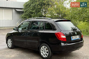 Універсал Skoda Fabia 2010 в 