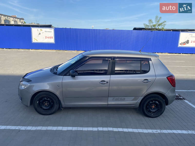 Хэтчбек Skoda Fabia 2007 в Калуше