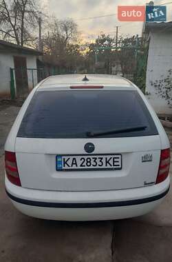 Универсал Skoda Fabia 2003 в 