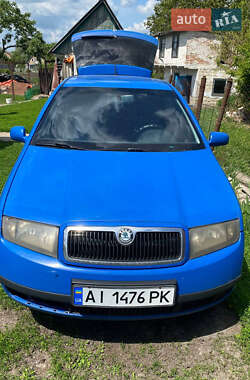 Седан Skoda Fabia 2004 в Гребенках