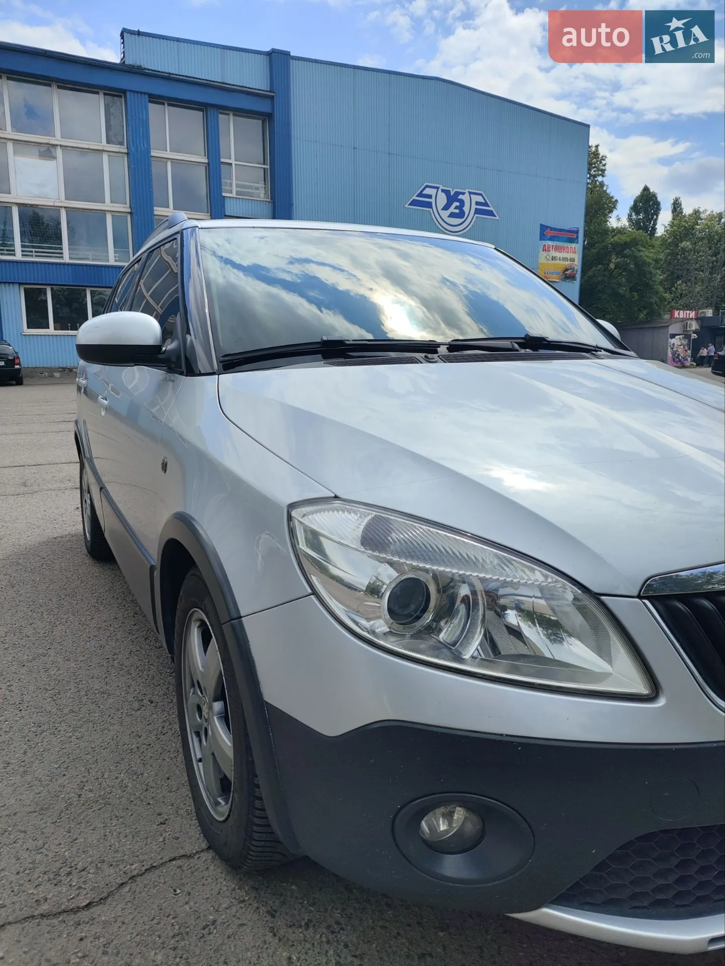 2011 Skoda Fabia - мініатюра 5