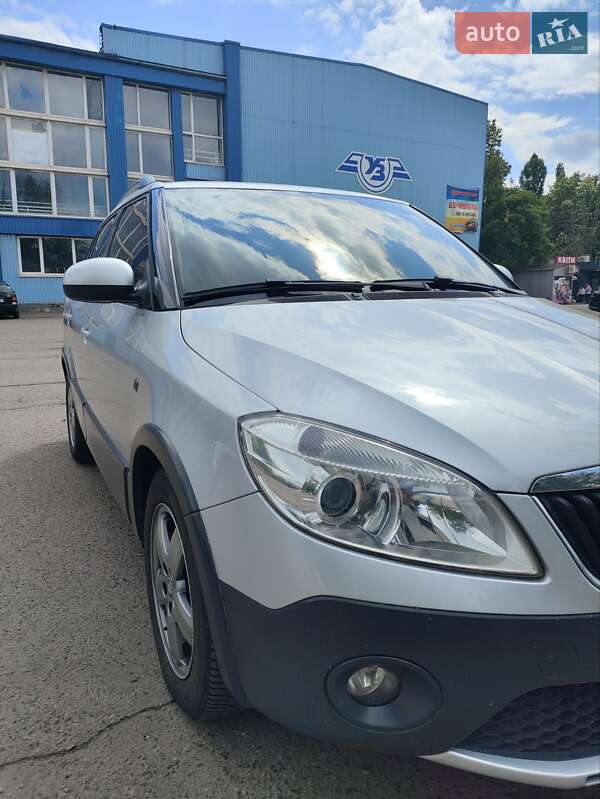 Универсал Skoda Fabia 2011 в Кривом Роге фото 5 Универсал Skoda Fabia 2011 в Кривом Роге