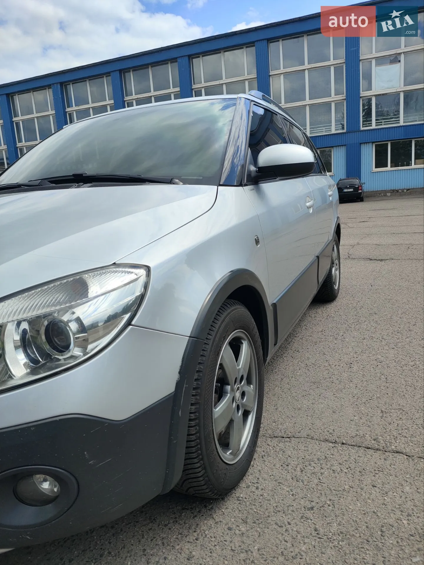 2011 Skoda Fabia - мініатюра 6