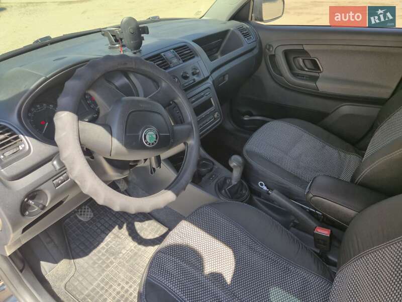 Универсал Skoda Fabia 2010 в Запорожье