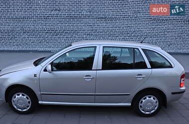 Универсал Skoda Fabia 2006 в 