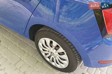 Хэтчбек Skoda Fabia 2019 в 