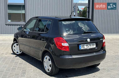 Хэтчбек Skoda Fabia 2008 в 