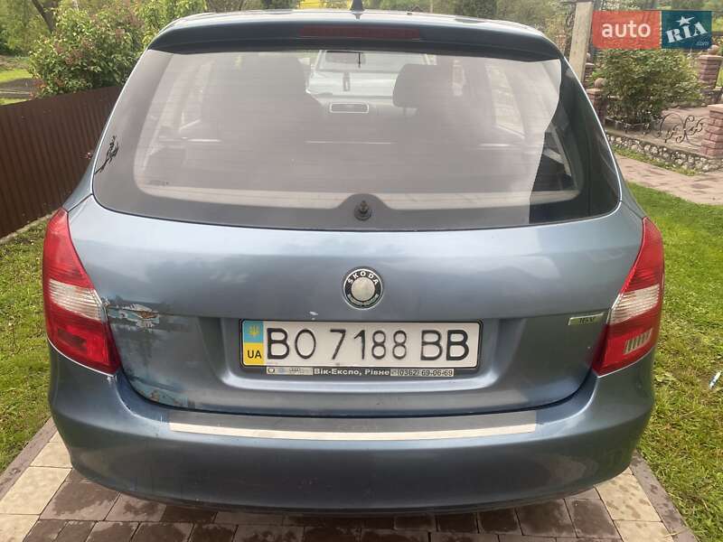 Універсал Skoda Fabia 2008 в Тернополі
