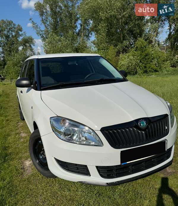 Универсал Skoda Fabia 2011 в 