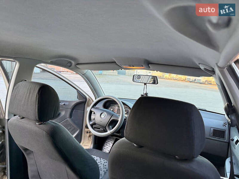 Универсал Skoda Fabia 2005 в Харькове