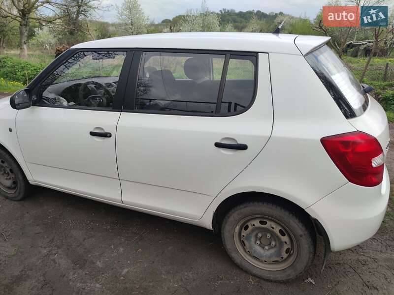 Хетчбек Skoda Fabia 2013 в Львові