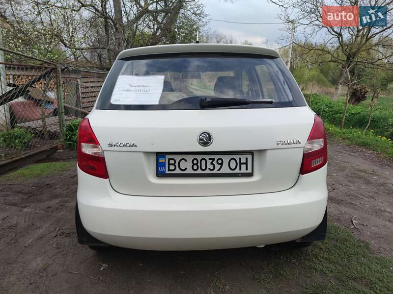 Хетчбек Skoda Fabia 2013 в Львові