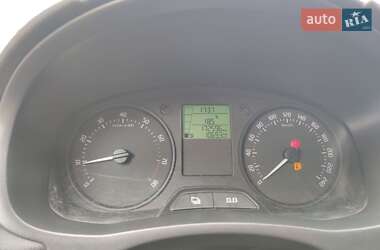Хэтчбек Skoda Fabia 2013 в 
