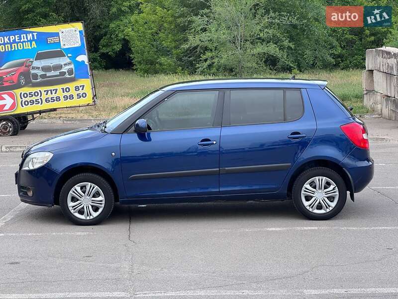Хетчбек Skoda Fabia 2008 в Запоріжжі