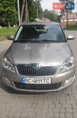 Универсал Skoda Fabia 2011 в Городке