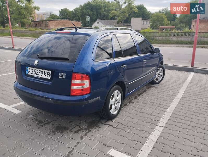Універсал Skoda Fabia 2005 в Вінниці