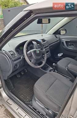 Универсал Skoda Fabia 2010 в 
