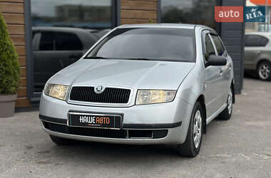 Хэтчбек Skoda Fabia 2002 в 