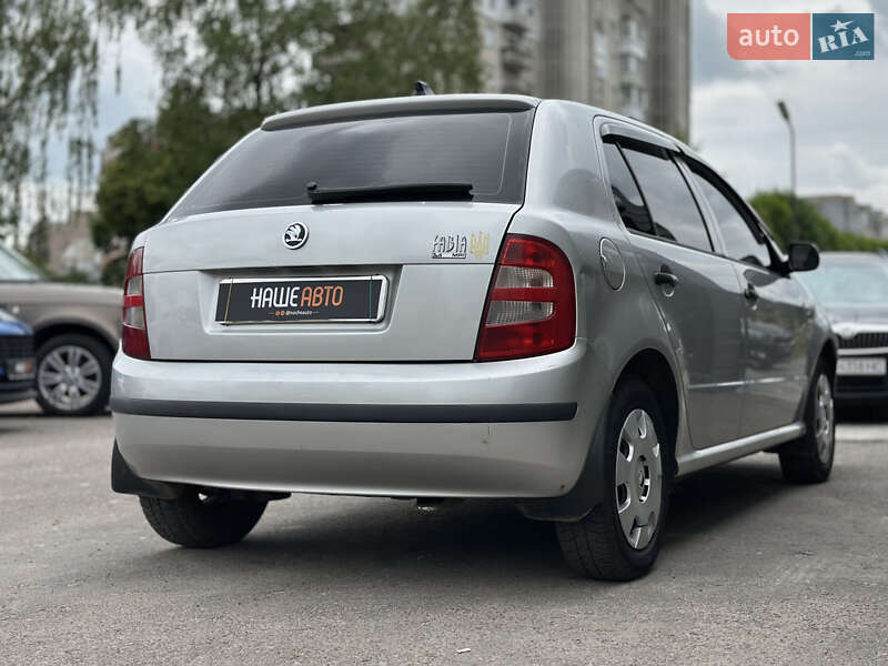 Хетчбек Skoda Fabia 2002 в Шептицькому