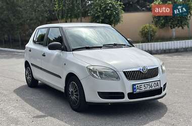 Хетчбек Skoda Fabia 2009 в Дніпрі