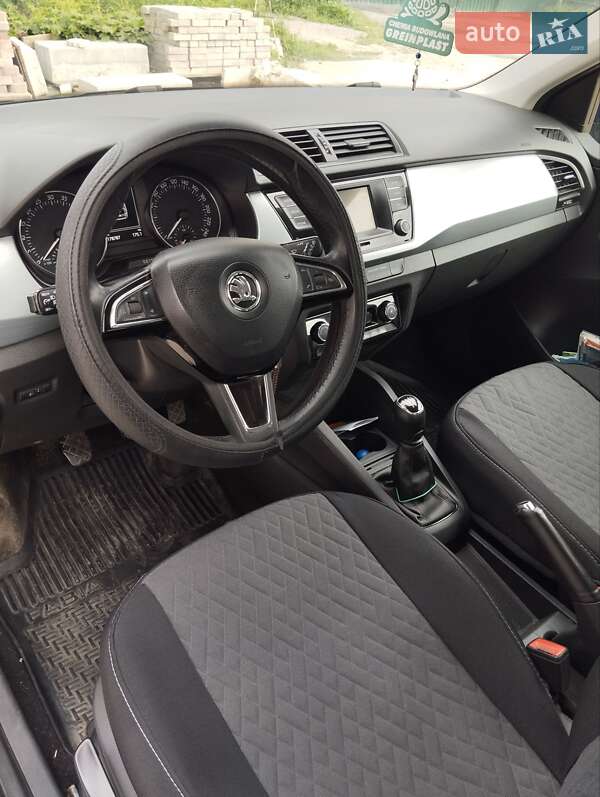 Универсал Skoda Fabia 2016 в Хмельницком
