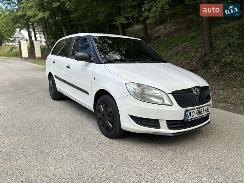 Універсал Skoda Fabia 2011 в Нижній Апші