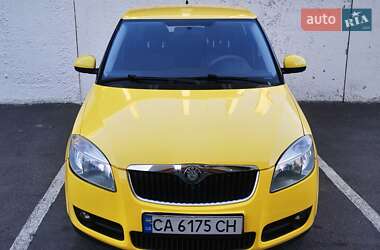 Хетчбек Skoda Fabia 2009 в Вишневому