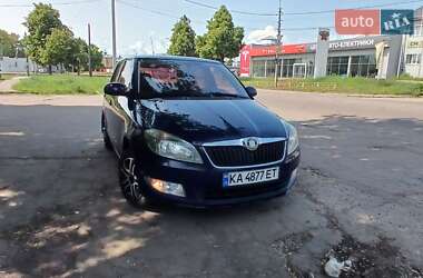 Хэтчбек Skoda Fabia 2010 в Чернигове