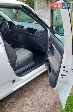 Хетчбек Skoda Fabia 2010 в Буську