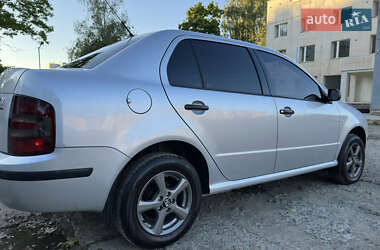 Седан Skoda Fabia 2007 в 