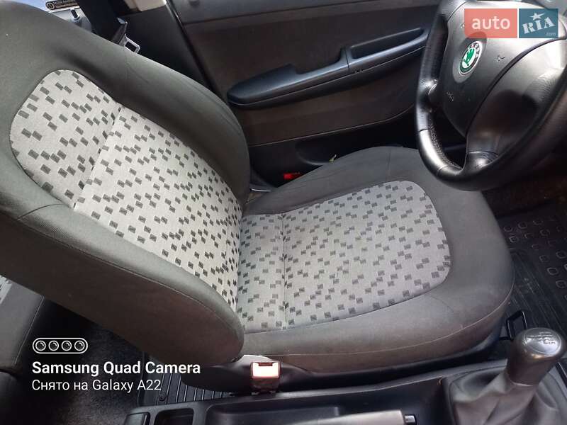 Универсал Skoda Fabia 2006 в Чернигове