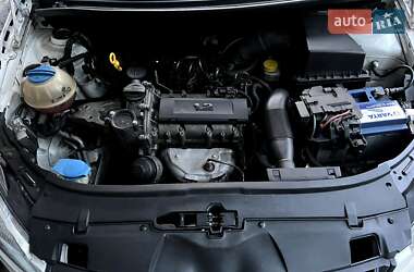 Хэтчбек Skoda Fabia 2013 в 
