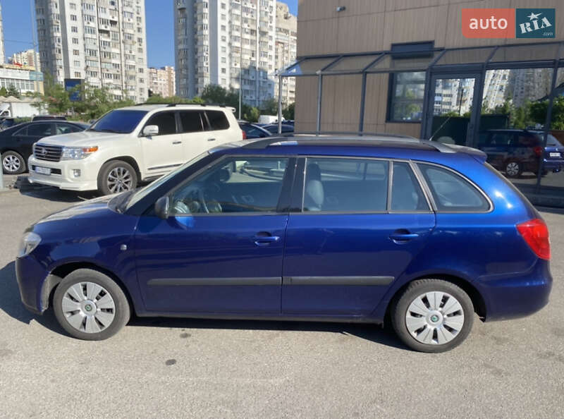 Универсал Skoda Fabia 2008 в Киеве