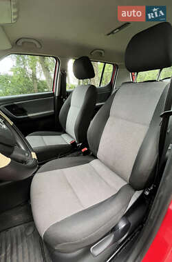 Хэтчбек Skoda Fabia 2014 в 