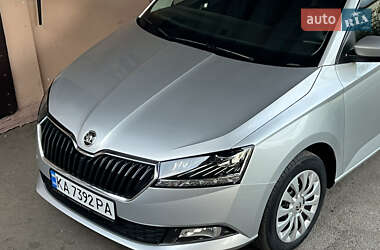 Хэтчбек Skoda Fabia 2019 в 